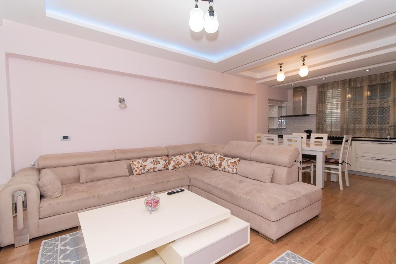 Tirana Central Exclusive 外观 照片